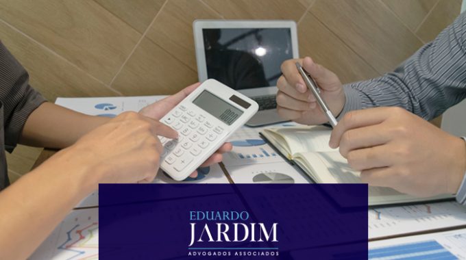 Superior Tribunal De Justiça Pacifica Entendimento De Que Sociedades De Profissionais, Ainda Que Constituídas Como Sociedades Limitadas, Têm O Direito De Recolher O ISS Calculado Pelo Número De Sócios E Profissionais Habilitados